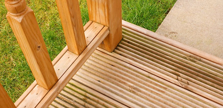 Photo of clean, well-maintained decking.